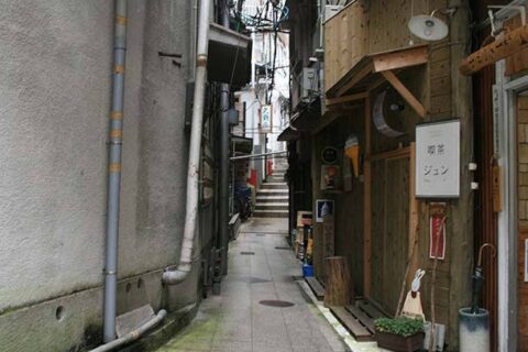 背戸屋めぐり